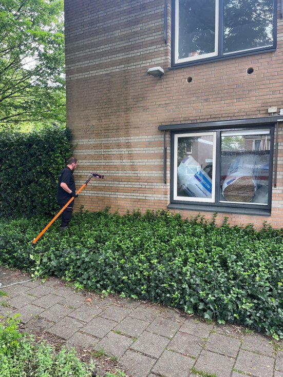 Vieze gevel met softwash