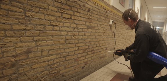 Droogijsstralen door professionals