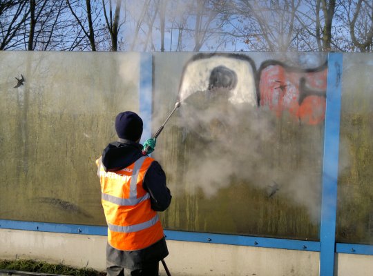 Graffiti en verf verwijderen